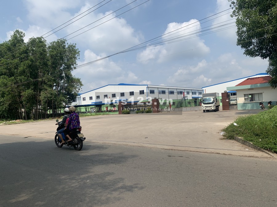 Chính chủ cần bán gấp 10000m2, đất ngay tỉnh lộ 42m2, liền kề kcn, dân cư hiện hữu, giá 168 triệu, sổ sẵn