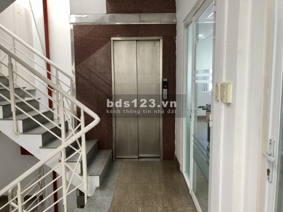 Cho thuê văn phòng 80m2 tại tòa nhà 47A Đường D5, Q. Bình Thạnh