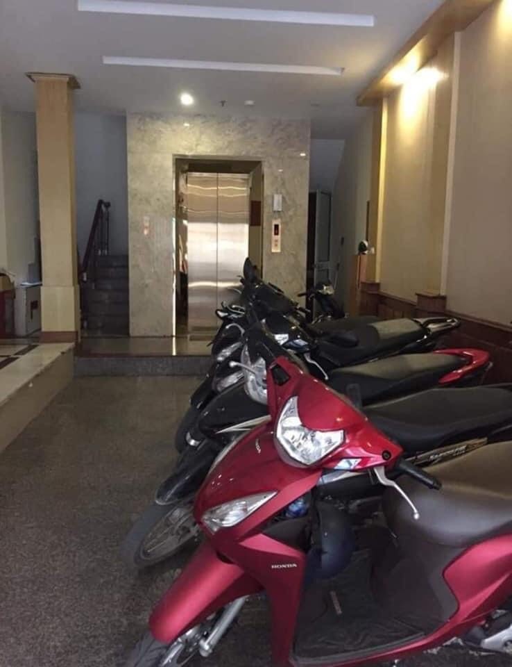 Miễn bàn nhà cực chất đẹp nhỉnh 7tỷ 7tầng 12phòng Tân Triều Thanh Trì thang máy .