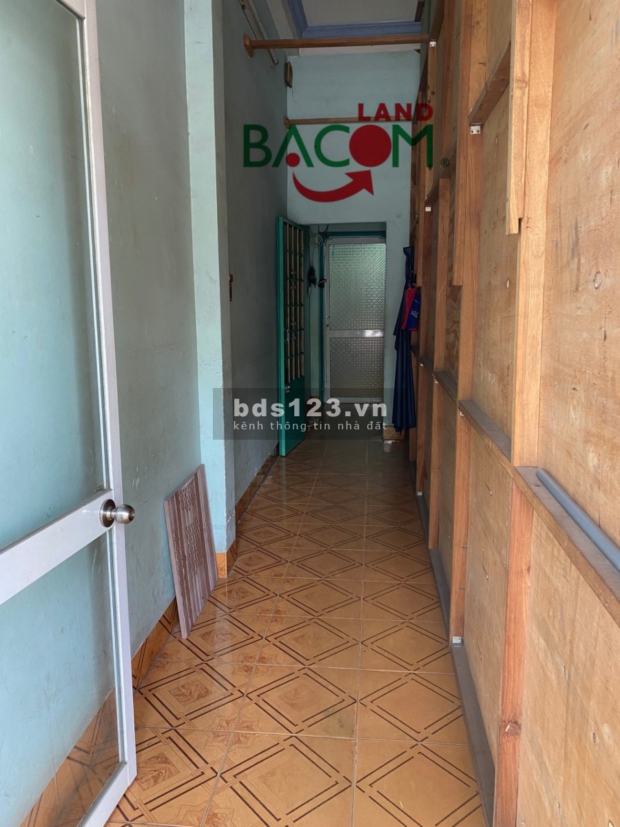 Bán nhà mặt tiền đường Nguyễn Ái Quốc, Tân Tiến, dt 220m2, giá chỉ 13.5 tỷ