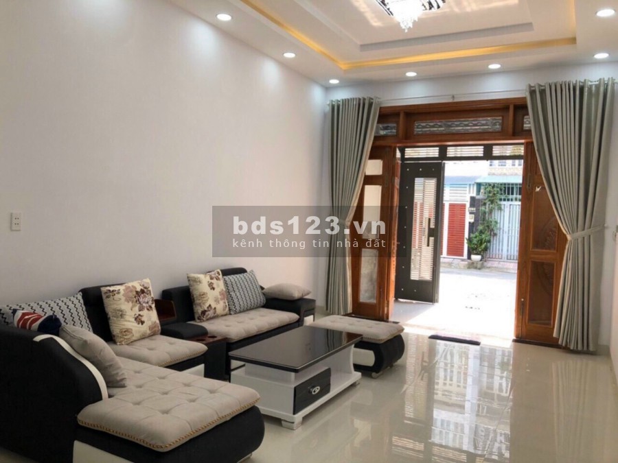 Bán GẤP nhà HXT 688 Lê Đức Thọ, P15, Gò Vấp, 4x16m, 1 trệt, 3 lầu, ST, 7.6 tỷ