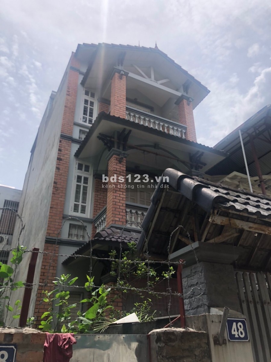 Bán nhà 3.5 tầng tại Phú Thượng Quận Tây Hồ Hà Nội, liên hệ 0936181986