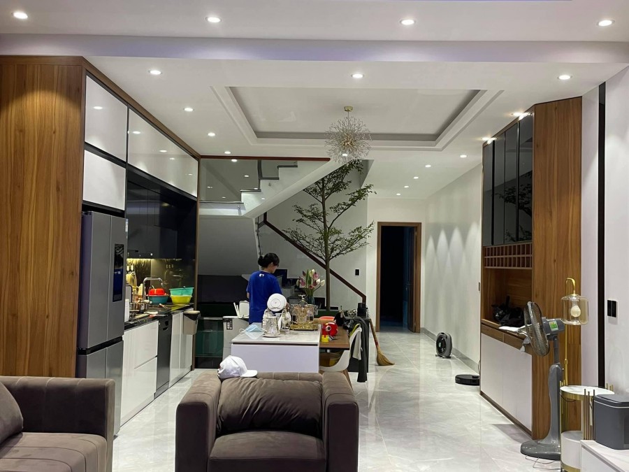 Bán Nhà Lê Văn Thiêm, Thanh Xuân DT 66m2*6T, MT 4.8m, 9Tỷ.