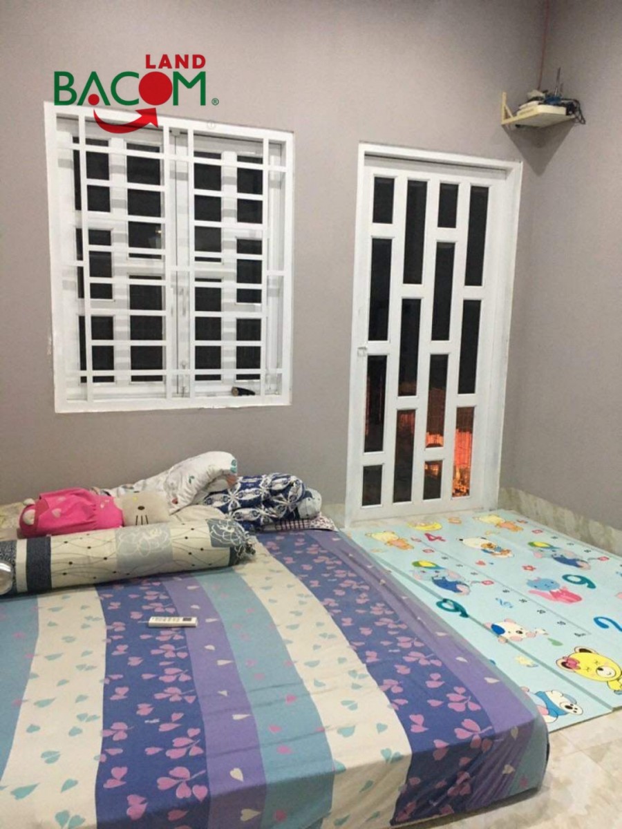 Bán nhà 1T1L sổ hồng riêng mặt tiền kinh doanh P. Trảng Dài, BH ngay chợ Quang Thắng giá chỉ 3ty4