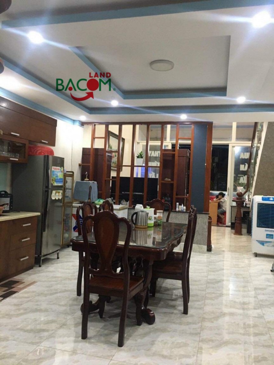 Bán nhà 1T1L sổ hồng riêng mặt tiền kinh doanh P. Trảng Dài, BH ngay chợ Quang Thắng giá chỉ 3ty4