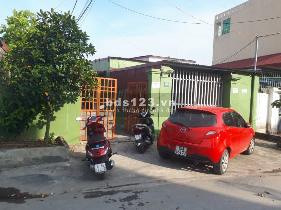 Chính chủ cần bán gấp 2 lô đất tại Đồng Xá 2 gần chợ Cát Bi, gần đường Word Bank, có nhà cấp 4