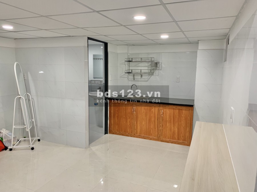 Cho thuê căn hộ chung cư mini Tân Bình, diện tích 25m2, lhcc
