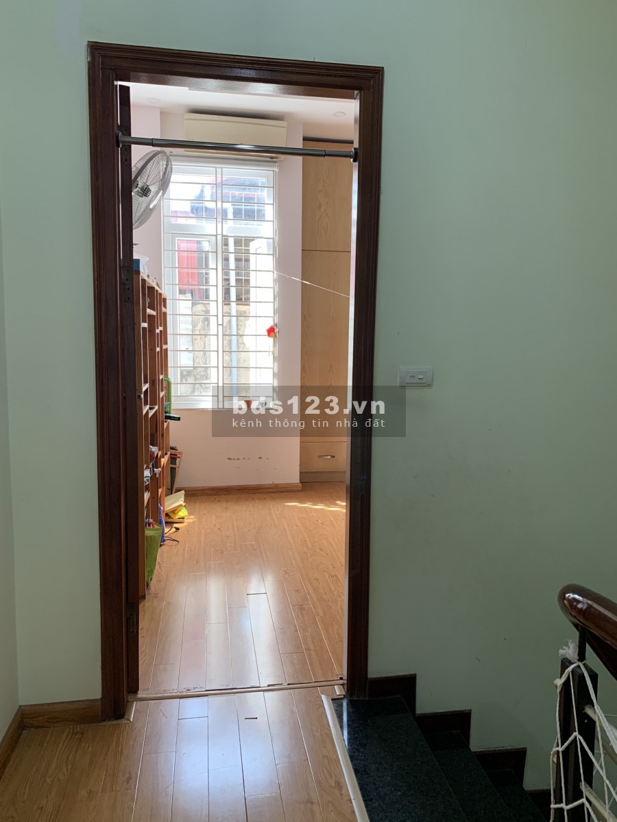 Một thoáng Tây Hồ, 2 mặt thoáng vĩnh viễn, nhà chất, giá mượt, 4 tầng đúc