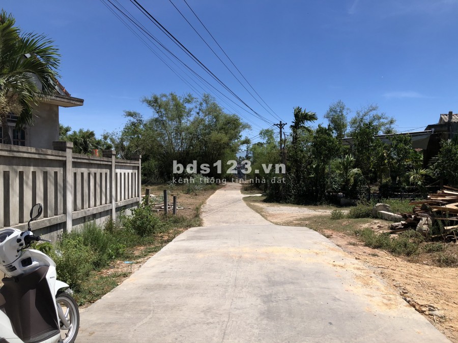 Bán lô đất GIÁ RẺ mặt tiền Trịnh Cương, phường Thủy Châu, giá bán 1,33 tỷ
