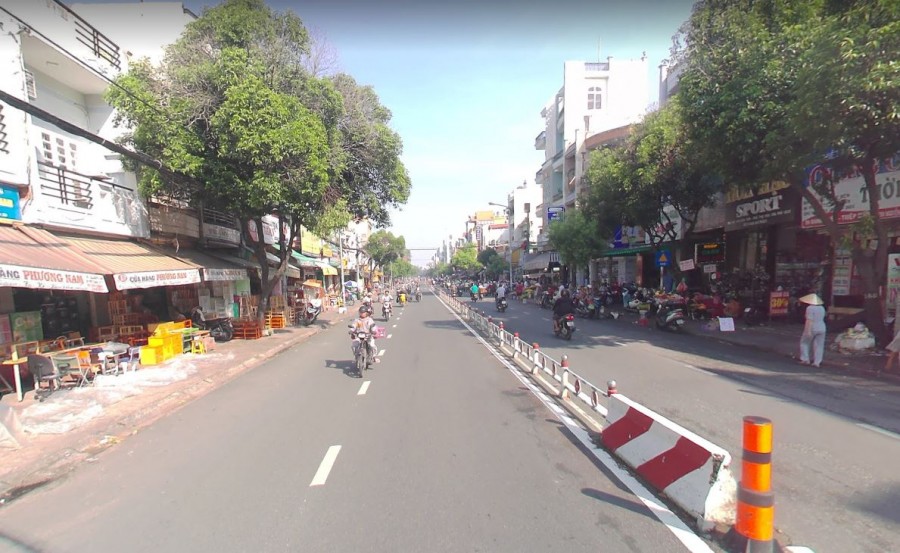 Nhà Mặt Tiền Nguyễn Sơn 70m2 Nở Hậu. Nhà Mặt tiền giá hẻm. Chỉ 13 tỷ Thương Lượng.