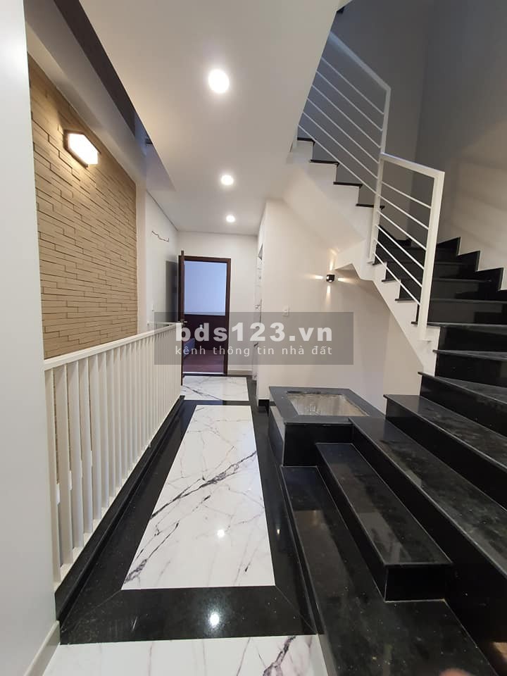 Bán nhà Đường số 14, Bình Tân, dt 4x16m, giá 5 tỷ 300tr, Liên hệ 0794722843