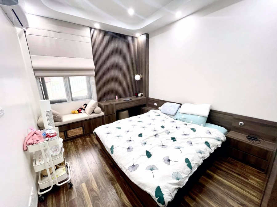 Bán biệt thự Định Công 115m2 x 5T, MT 6,5m, 11tỷ kinh doanh ô tô
