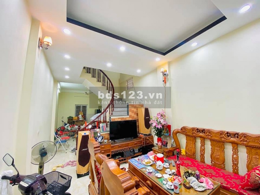 Bán nhà Tân Triều lô góc 3 mặt tiền, lh 0904601503, sổ đẹp hoa hậu