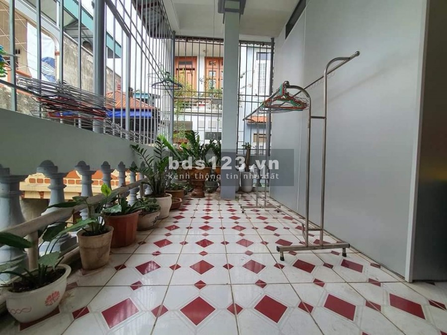 Bán nhà Bùi Xương Trạch, siêu phẩm, ô tô lô góc 3 mặt thoáng, giá 3.9 tỷ