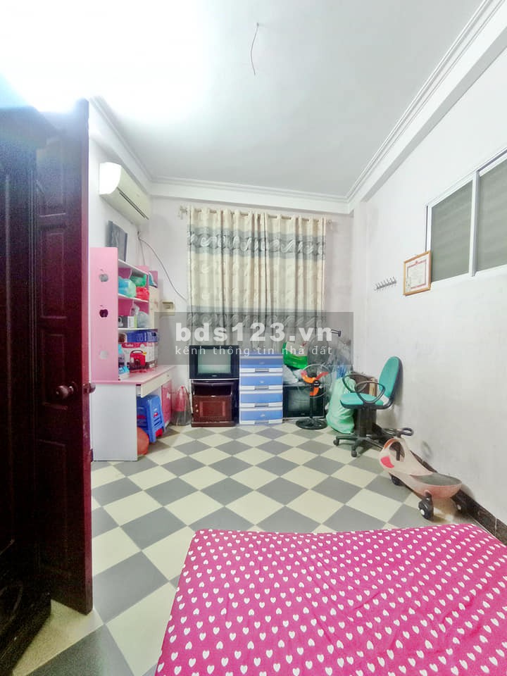 Siêu phẩm phố Nguyễn Chính 2.3 tỷ nhỏ tiền, ngõ rộng cực thoáng, đầy đủ công năng