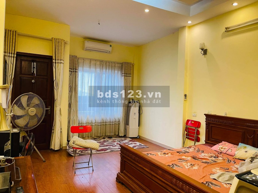 Bán nhà Kim Ngưu – Hồ Đình, Hai Bà Trưng, dt 42m2 x 4T, MT 4.2m, nở hậu, gần ô tô, giá 4.8 tỷ