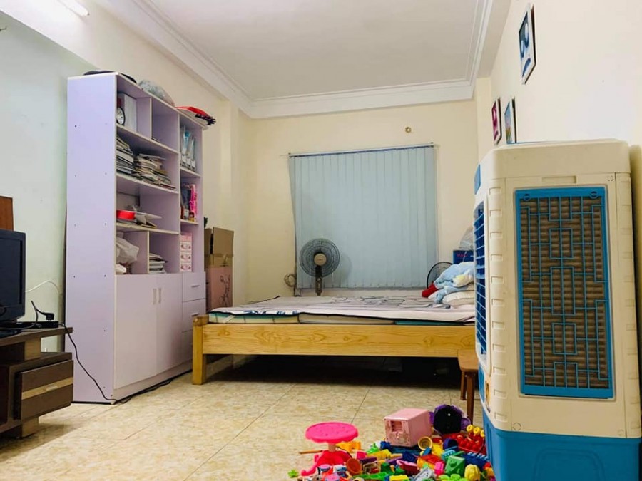 Bán nhà Đại Từ nhà đẹp ở ngay, diện tích 36m2, 5 tầng đúc, nhỉnh 3 tỷ