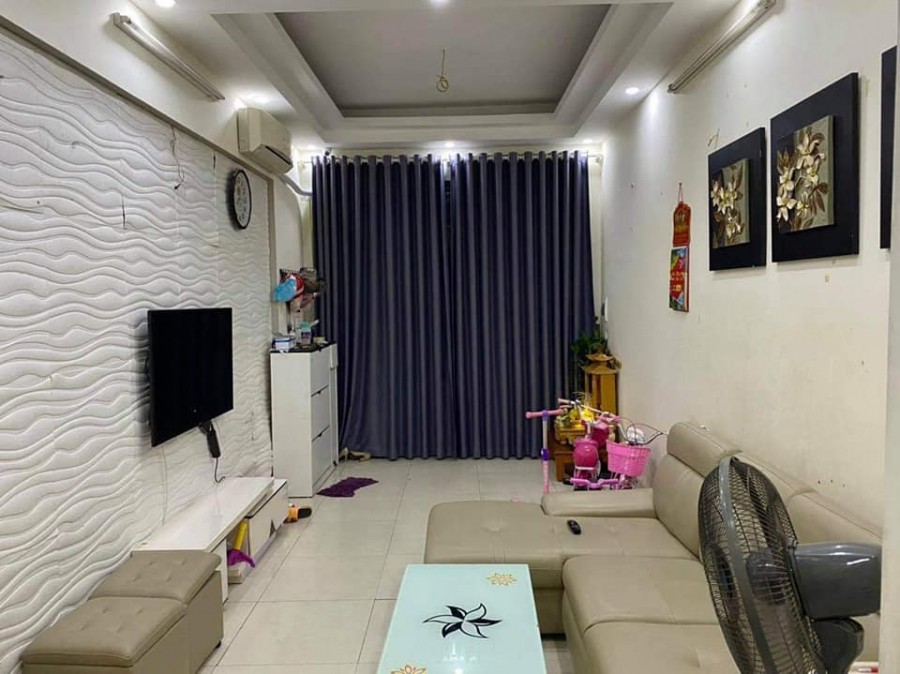 Bán nhà Đại Từ nhà đẹp ở ngay, diện tích 36m2, 5 tầng đúc, nhỉnh 3 tỷ