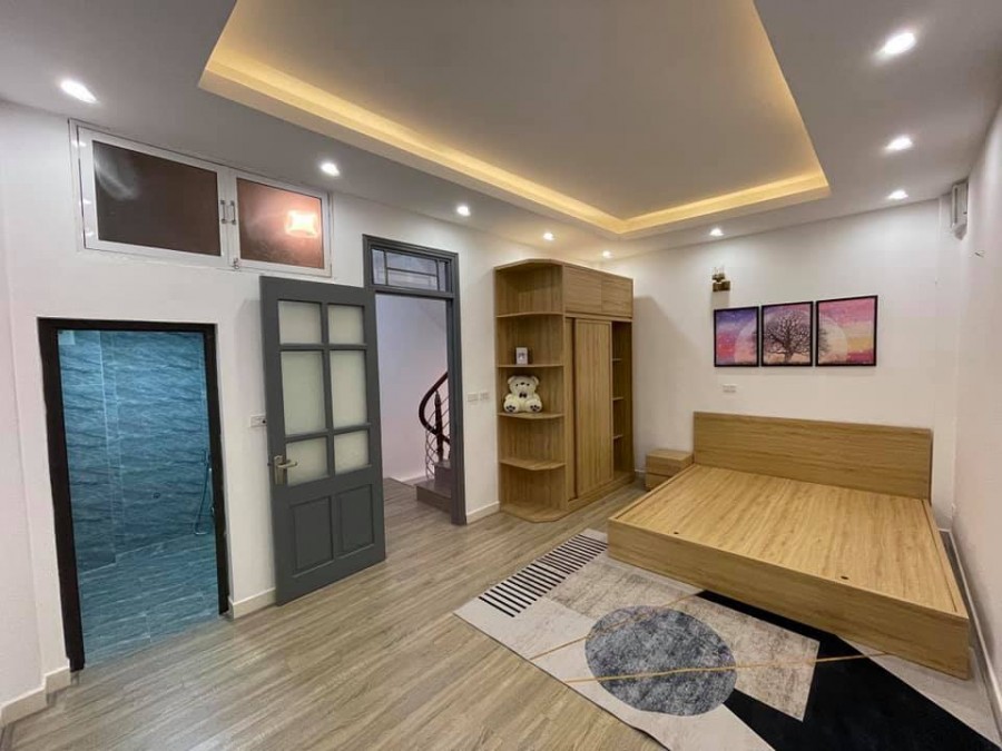Bán Nhà Vương Thừa Vũ, Thanh Xuân, DT 38m2, 5T, MT 5m, Chỉ 3.5 Tỷ.