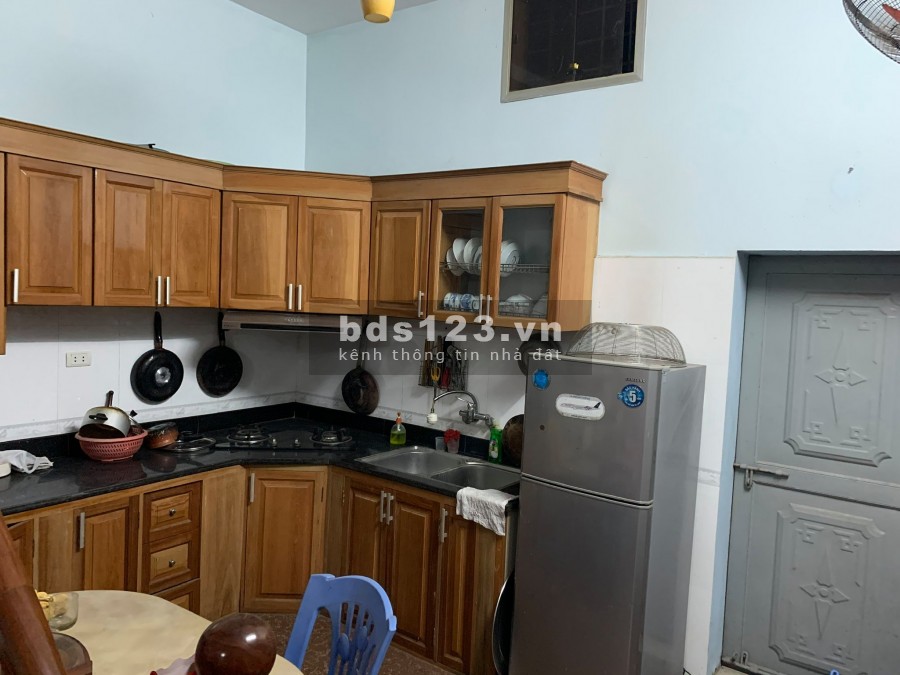 Cực nóng! Nhà phân lô quân đội Trần Vỹ, 2 mặt ngõ, gara, dân trí cao, 46m2, giá chỉ 6.5 tỷ