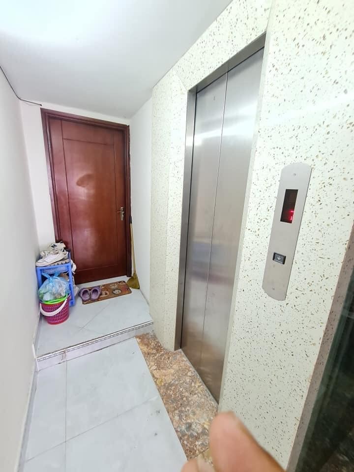 Đường Trần Thái Tông, Quận Cầu Giấy nhà mới, thang máy, Phù hợp kinh doanh mọi loại hình, 67m2, MT4m
