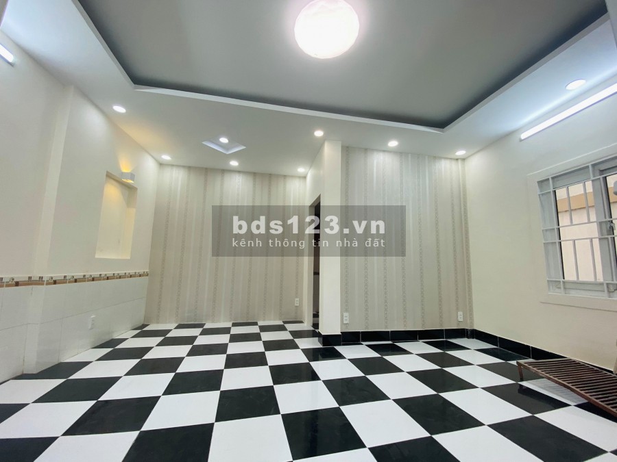 Cần bán nhà Đường số 7 Quận Gò Vấp diện tích 33m2 giá bán 3.7 tỷ, đúc kiên cố
