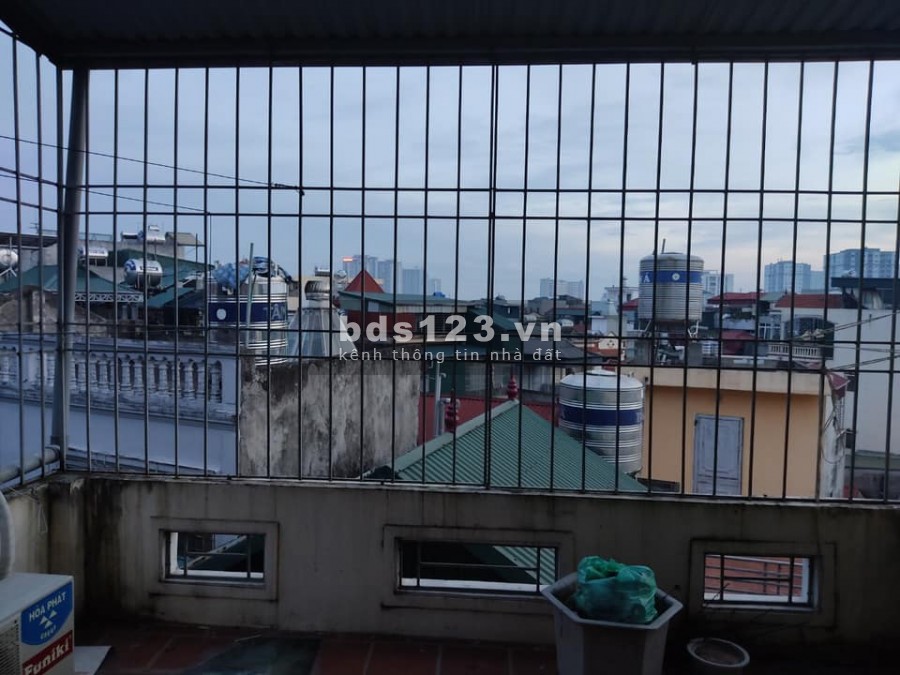 Lô Góc 2 mặt thoáng mặt ngõ kinh doanh ô tô đỗ cửa LH:0981901069.