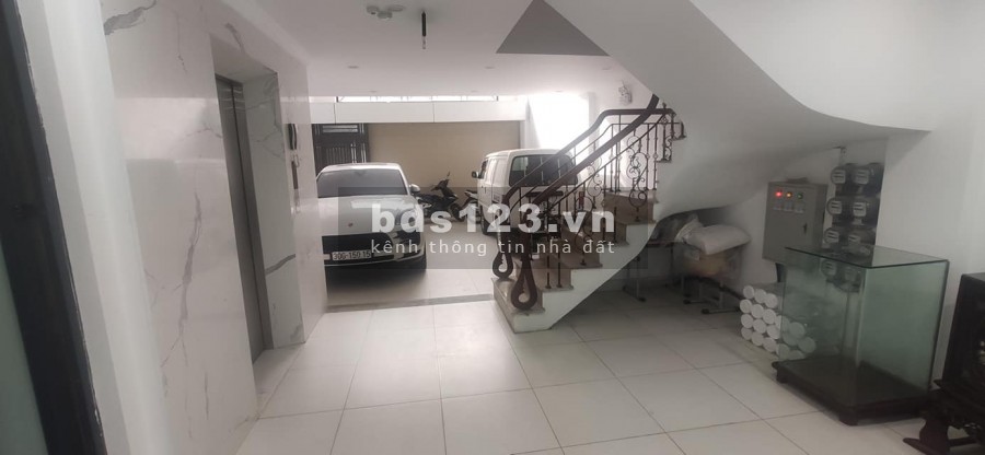 Bán gấp nhà phân lô Lâm Hạ, thang máy, gara 130m 6 tầng nhỉnh 15 tỷ 0888868583