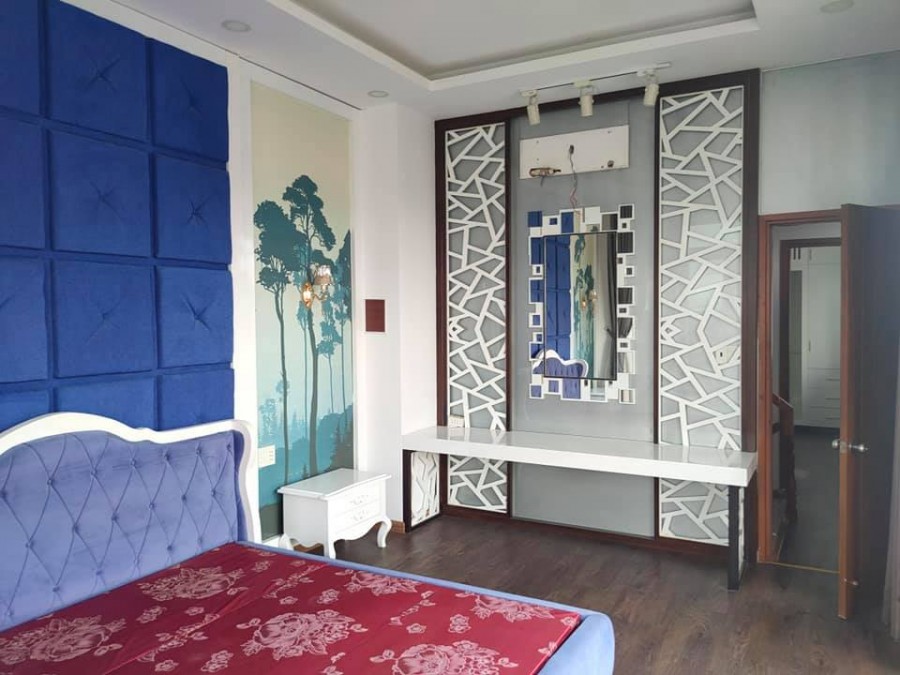 Bán nhà hẻm xe hơi ngủ trong nhà 71m2, 4 tầng đúc, giá 5.6 tỷ Thạnh Xuân, Quận 12