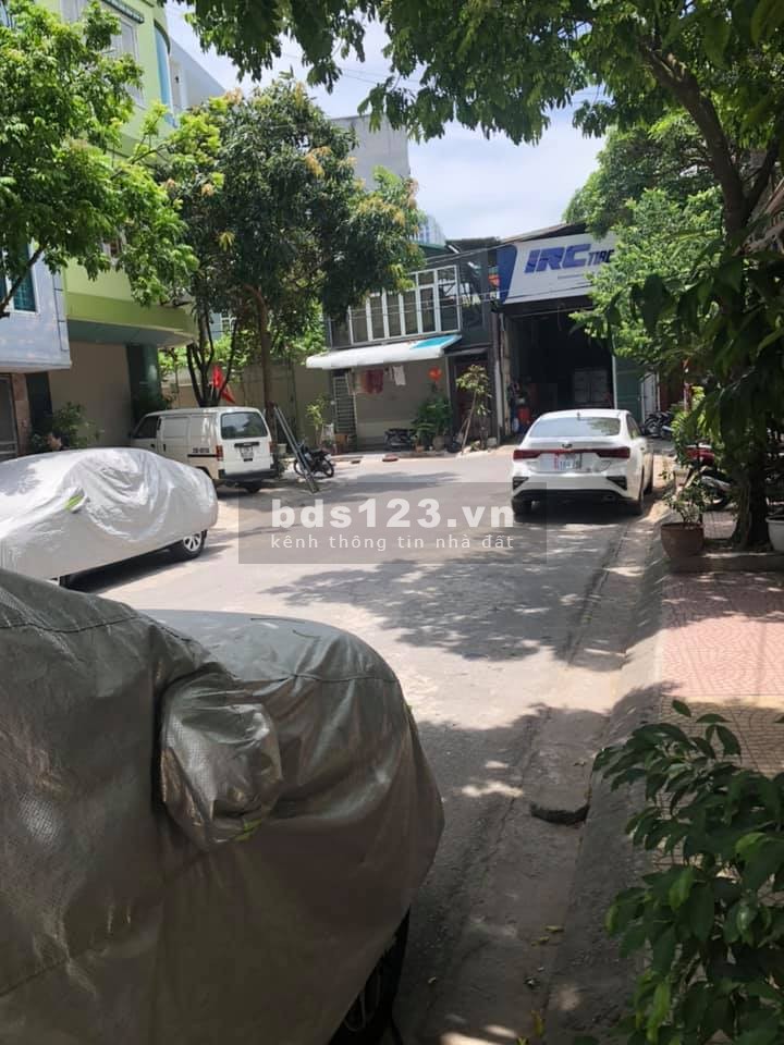 Bán gấp nhà pháp ô tô tránh, vỉa hè, ở kinh doanh. 5 tầng, dt 40m2. Giá: 6 tỷ, thương lượng