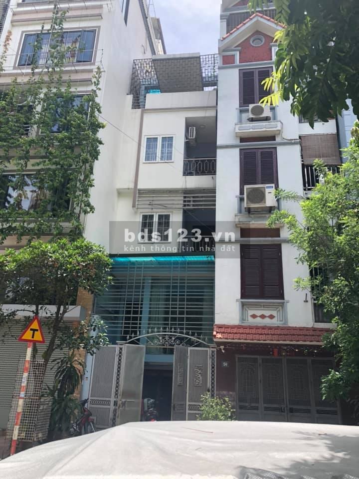 Bán gấp nhà pháp ô tô tránh, vỉa hè, ở kinh doanh. 5 tầng, dt 40m2. Giá: 6 tỷ, thương lượng