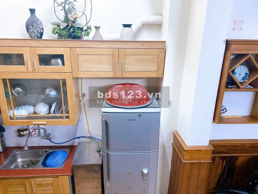 Siêu phẩm nhà Tân Mai, gần phố, full nội thất, dt 25m2, giá nhỉnh. 2 tỷ