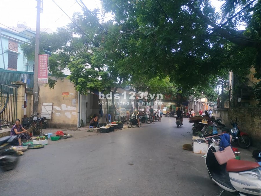 Bán Đất Bát Khối Long Biên diện tích sử dụng 117m2 Mặt Tiền 8m giá chỉ 3,5 tỷ