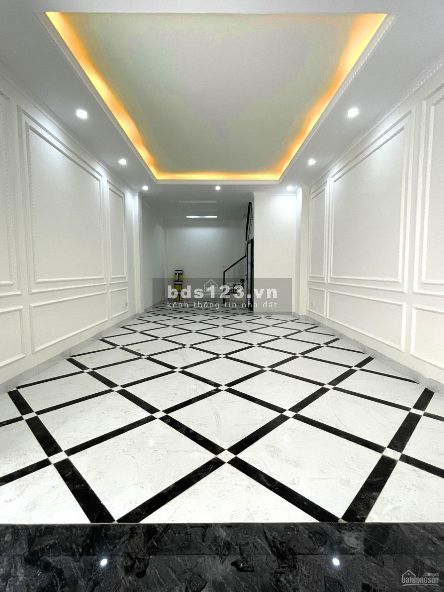 Bán nhà Khương Đình, Thanh Xuân, tiện làm văn phòng, kinh doanh online đỉnh, 80m2x 3tầng.