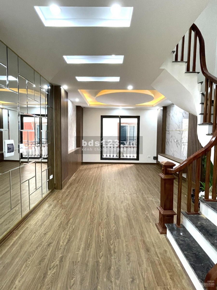 Bán nhà Khương Đình, Thanh Xuân, tiện làm văn phòng, kinh doanh online đỉnh, 80m2x 3tầng.