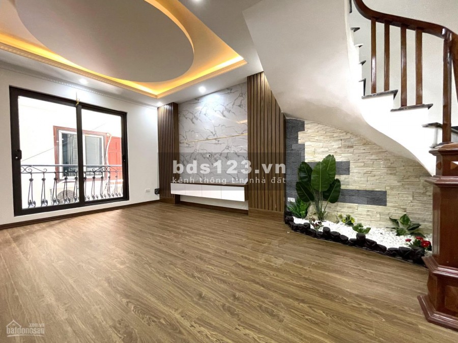 Bán nhà Khương Đình, Thanh Xuân, tiện làm văn phòng, kinh doanh online đỉnh, 80m2x 3tầng.
