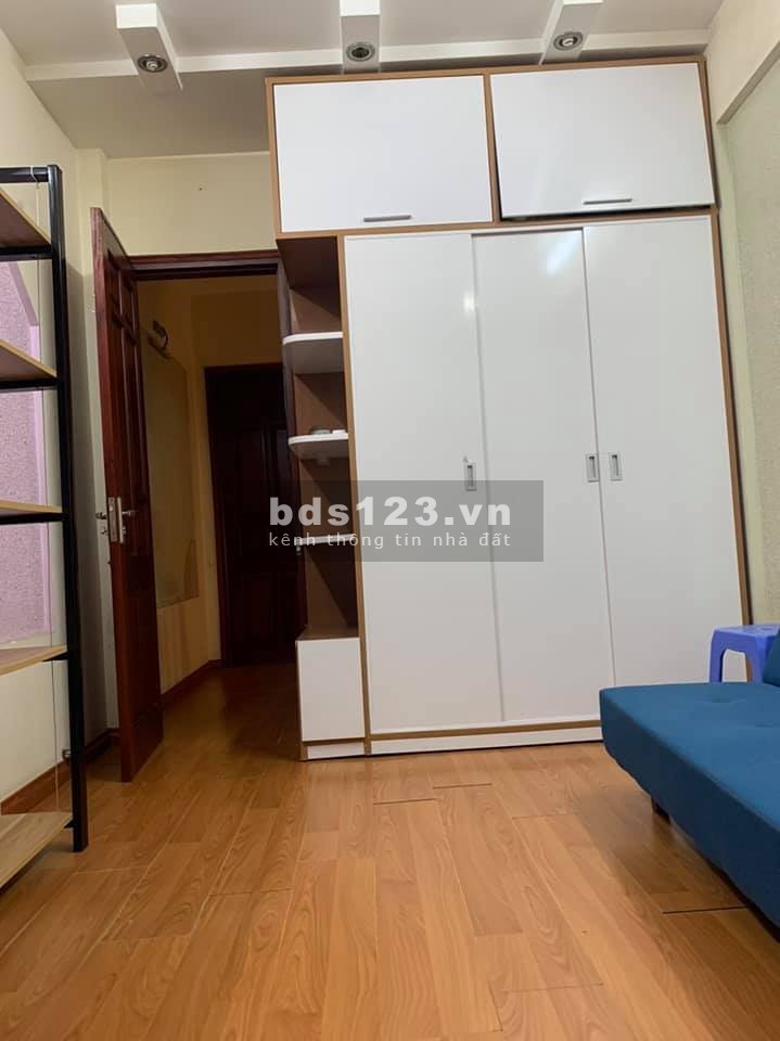 Nhà Đẹp long lanh mặt ngõ 255 Nguyễn Khang 45m 5t 4 ngủ giá nhỉnh 4 tỷ