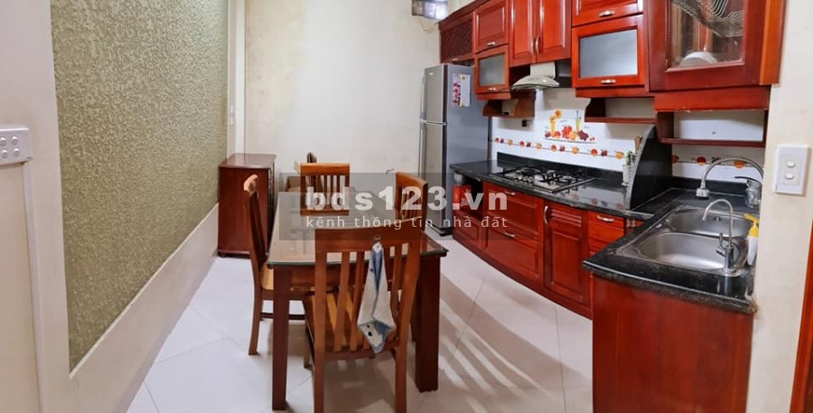 Nhà Đẹp long lanh mặt ngõ 255 Nguyễn Khang 45m 5t 4 ngủ giá nhỉnh 4 tỷ