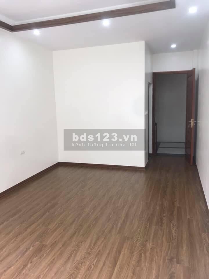 Bán gấp nhà phố Trương Định 2 thoáng nhà mới 44m 5 tầng 3.75 tỷ