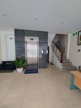 Bán Tòa Nhà Arpartment Trần Thái Tông 15 căn hộ dòng tiền 2.2 tỷ/năm, dt 115m2, 9 tầng, giá 30 tỷ