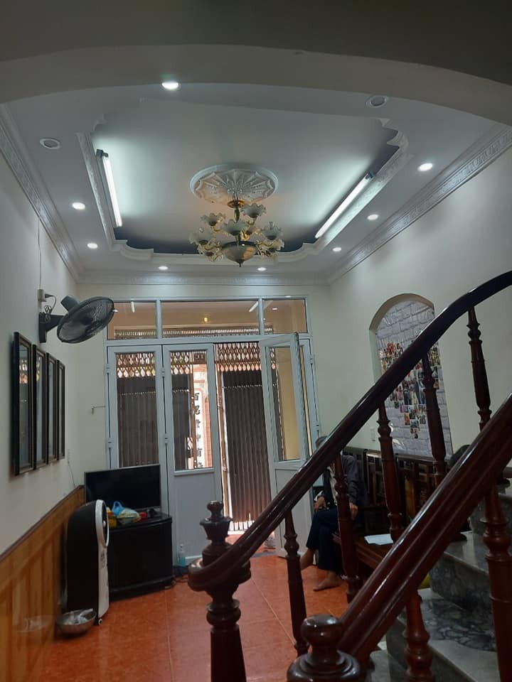 Bán Nhà Đại Từ 40m2, Ngõ Đẹp Gần Ô tô, Gần Phố, Nhà Ở Ngay 2 Thoáng Giá Nhỉnh 3 Tỷ