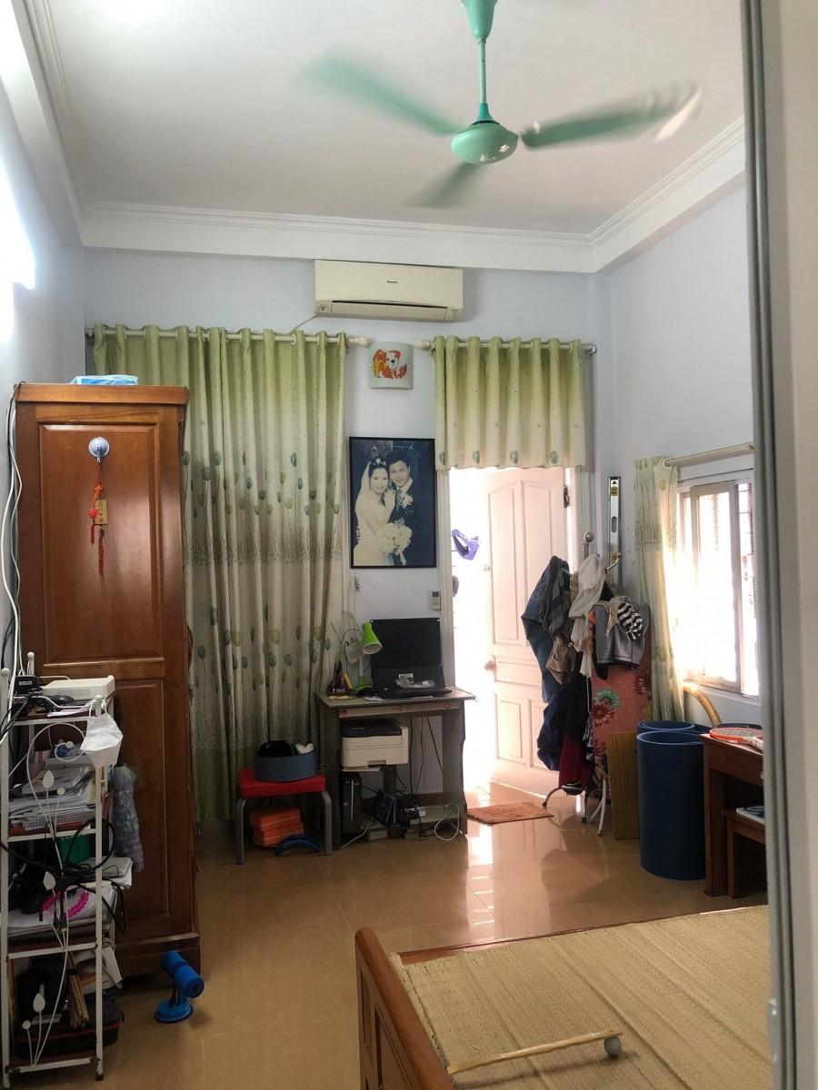 Trung tâm Đống Đa vị trí đẹp lô góc 20m ra phố giá bán chỉ 3.85 tỷ