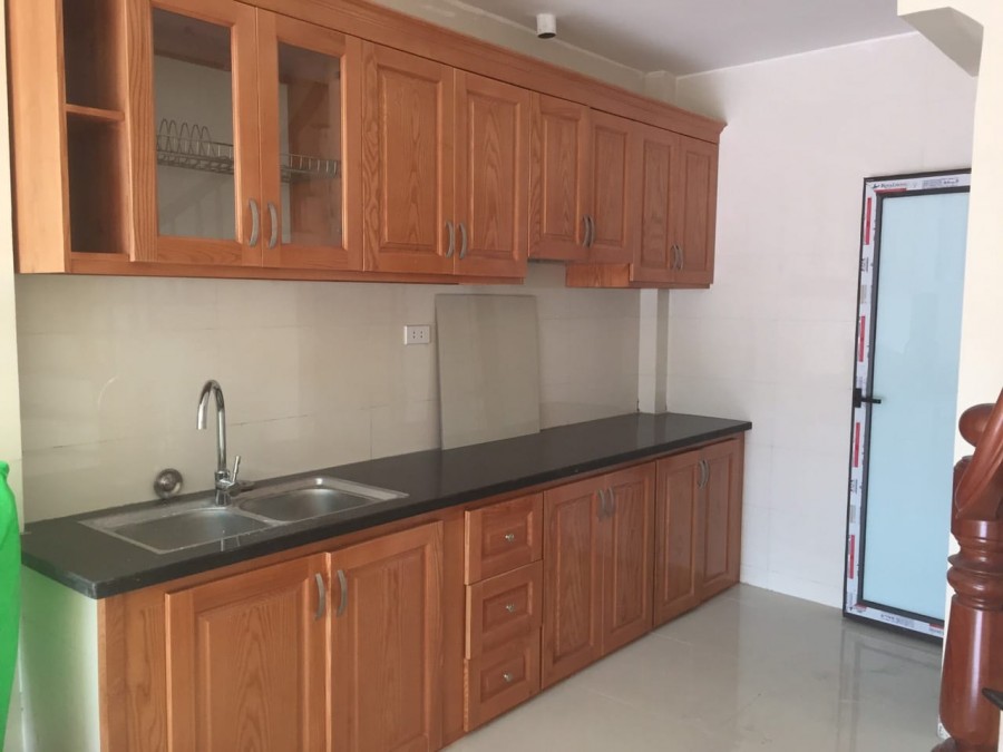 Bán Nhà Ngọc Hồi 35m2, Nhà Mới, Vỉa Hè, Ô Tô Tránh Dừng Đỗ, Kinh Doanh Giá 3.7 Tỷ