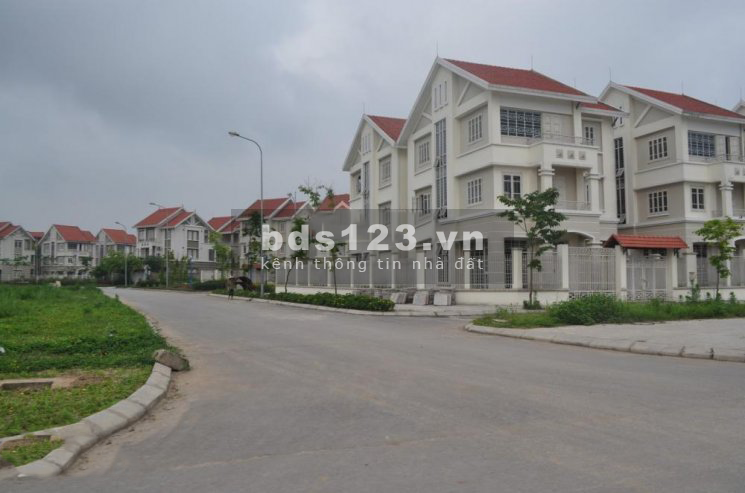 Trâu Quỳ đất đấu giá khu 31ha sát ngay khu biệt thự liền kề, dt 110m2 giá 7.9 tỷ