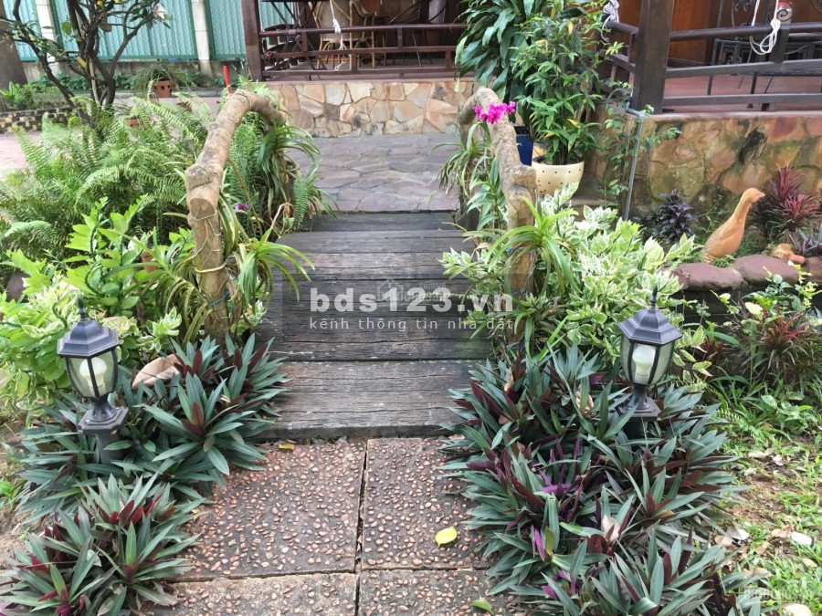 Chính chủ cần bán gấp giá tốt biệt thự vườn 3900m2 Ngay trung tâm Quận 2