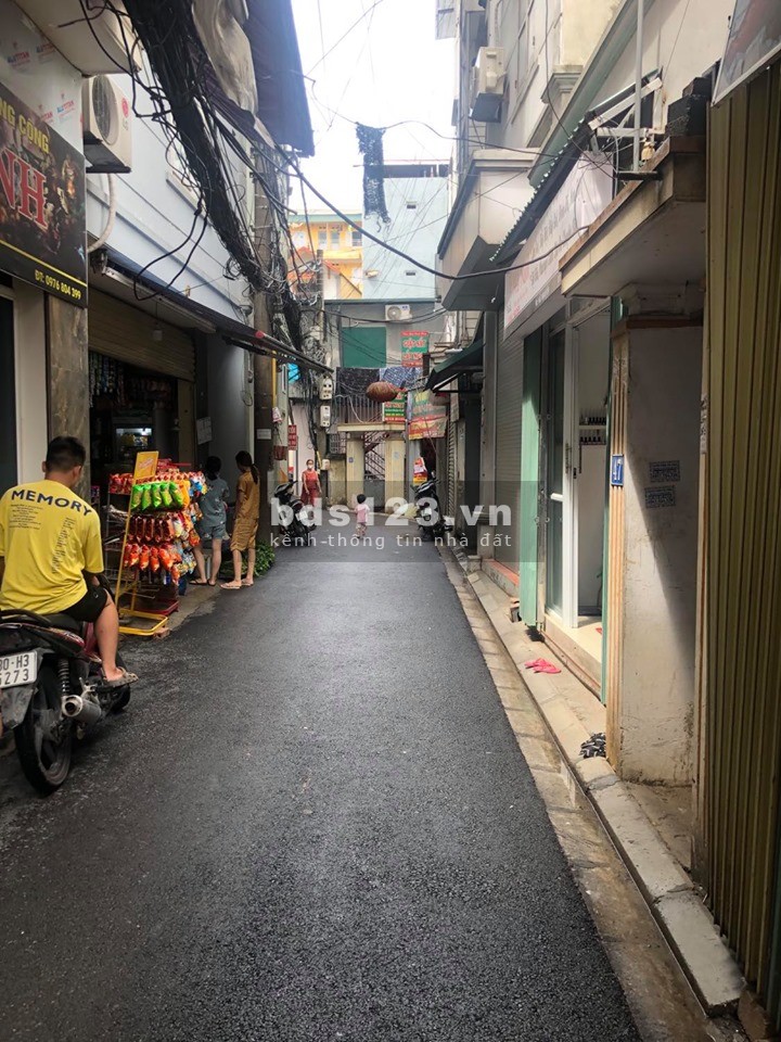 Bán nhà Trâu Quỳ dt 95m2 3 Tầng Đào Nguyên kinh doanh đỉnh, lh 0982852808