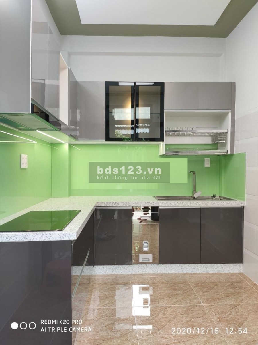 Nhà đẹp 4 tầng 3.9x10, hẻm oto Bà Hom Q6, tặng nội thất cao cấp giá 6ti2