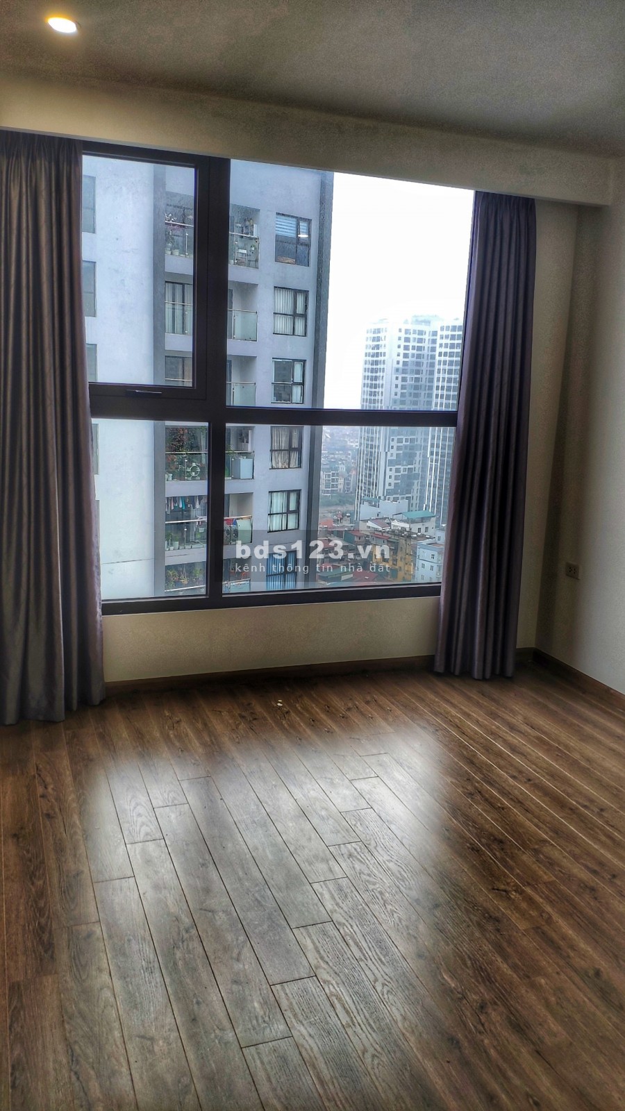 Cho thuê căn hộ cao cấp 3PN Green Pearl 378 Minh Khai đồ cơ bản