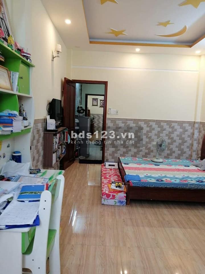 601/ Cách Mạng Tháng Tám, Quận 10, Kết cấu 5 tầng, 4PN, Giá 5,7 tỷ