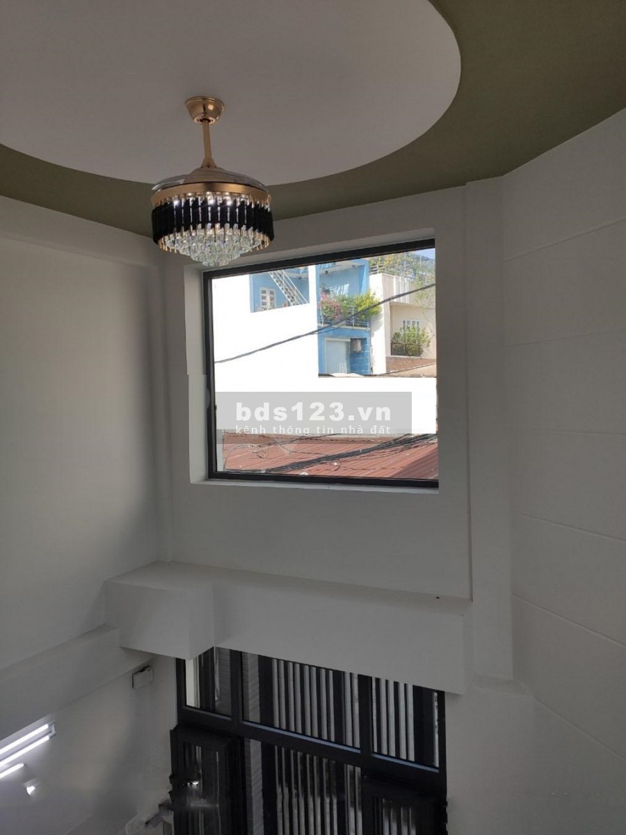 Nhà đẹp 4 tầng 3.9x10, hẻm oto Bà Hom Q6, tặng nội thất cao cấp giá 6ti2